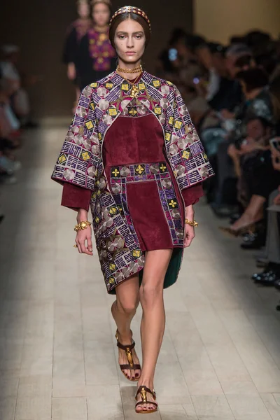 Look 39